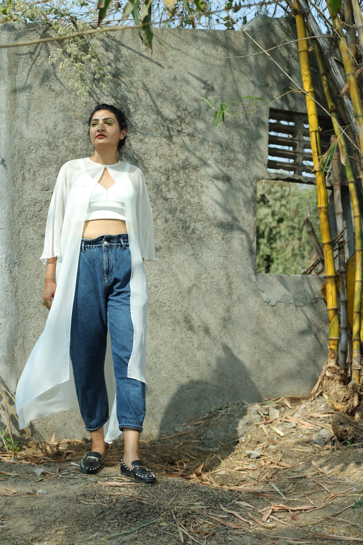 WHITE CAPE