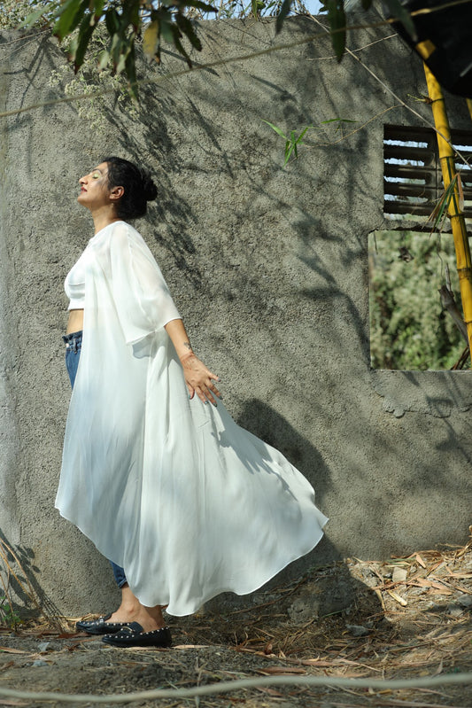 WHITE CAPE